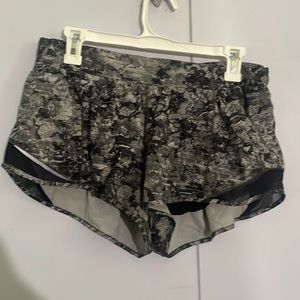 Lululemon hotty hot shorts